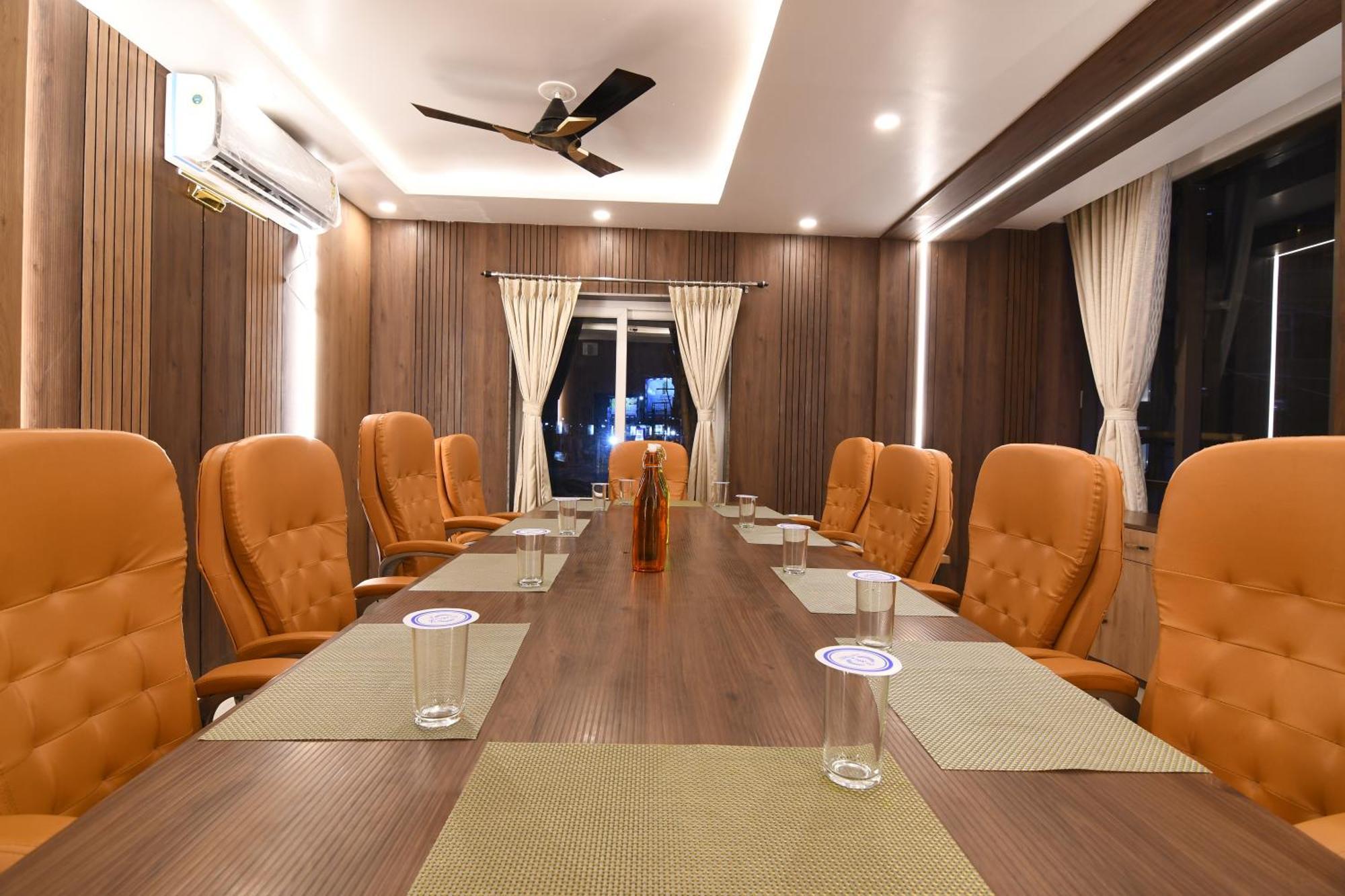 N B Sonar Bangla Hotel Kalyani Екстер'єр фото